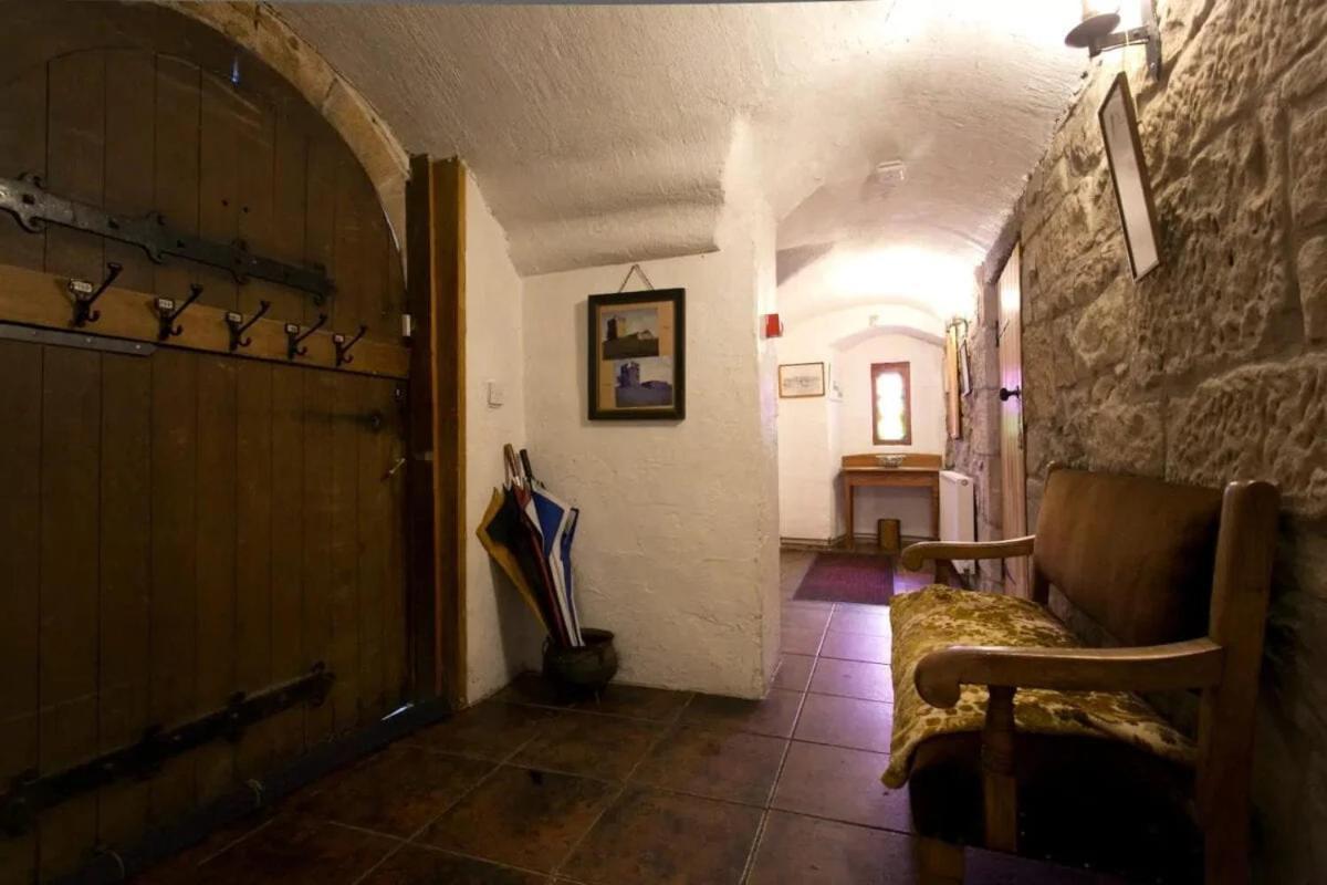 The Manor At Plane Castle Villa Falkirk Exterior photo
